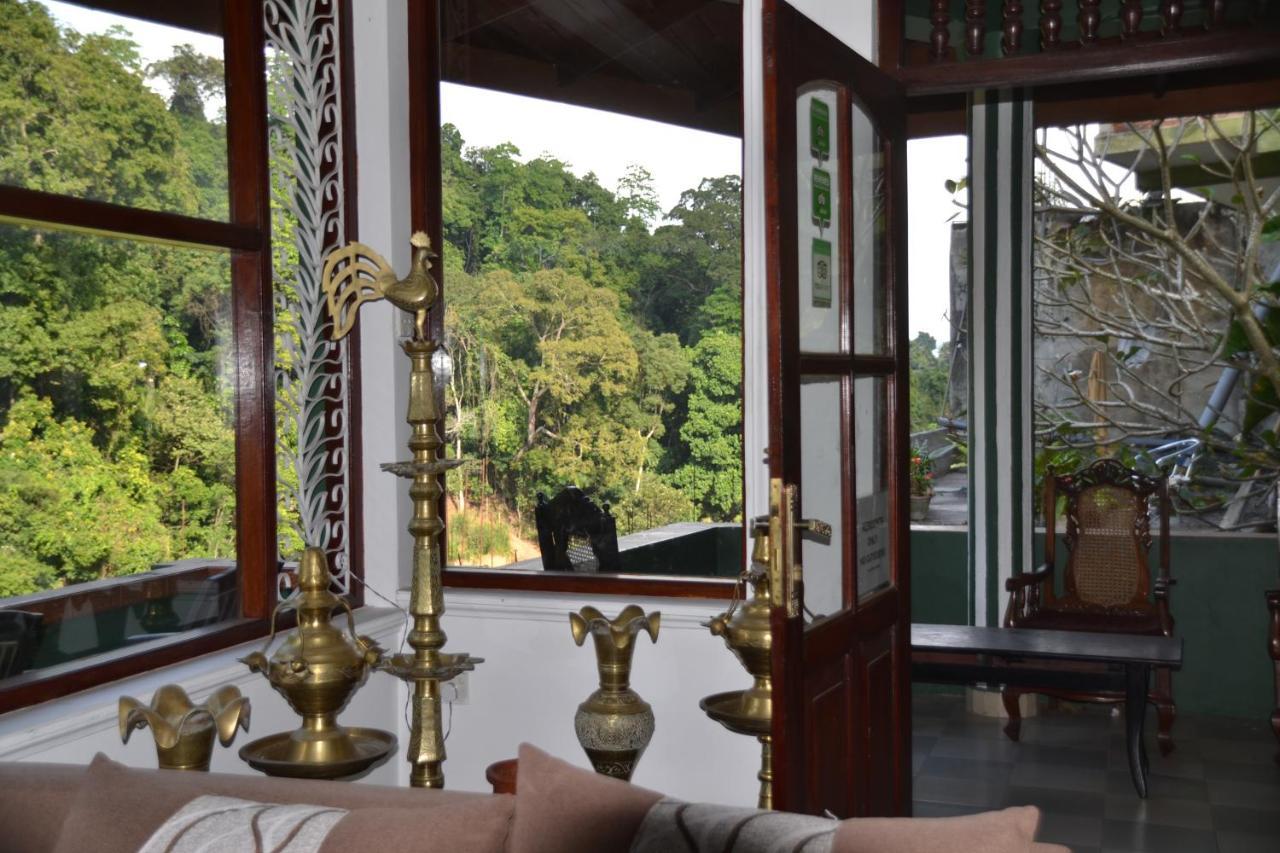 Green Woods Kandy Buitenkant foto